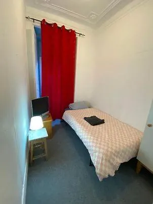 ホステル バングラ *