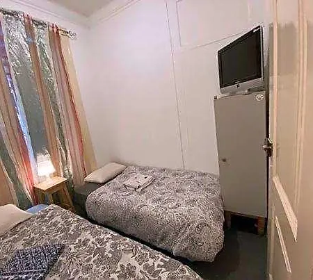里斯本班哥拉旅舍 旅馆